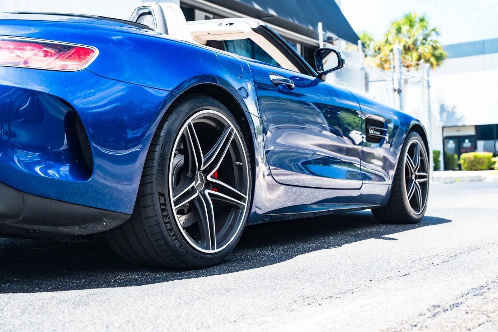 Used 2018 Mercedes-Benz AMG GT C image 6