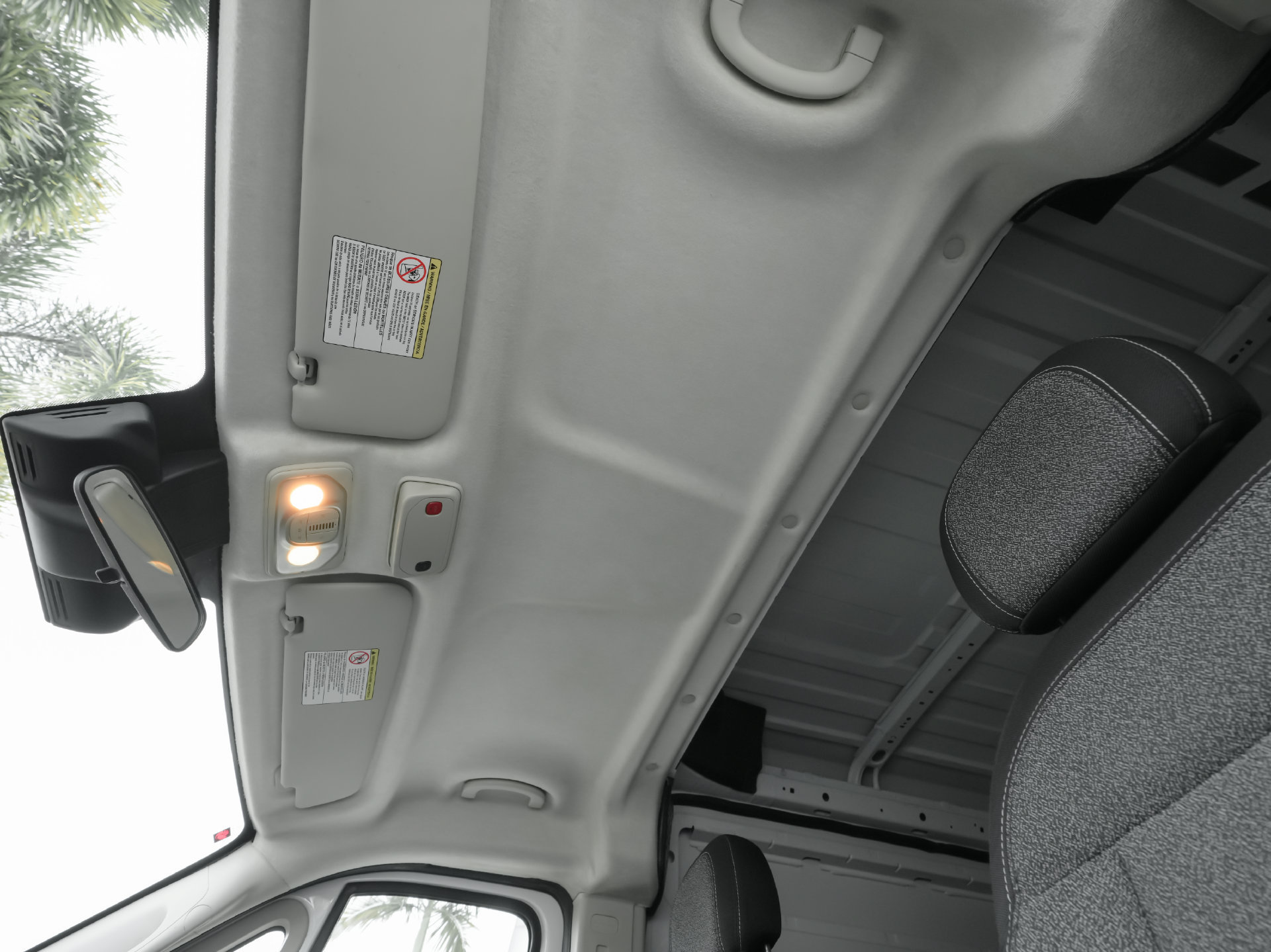 Used 2022 RAM ProMaster 2500 FWD image 24