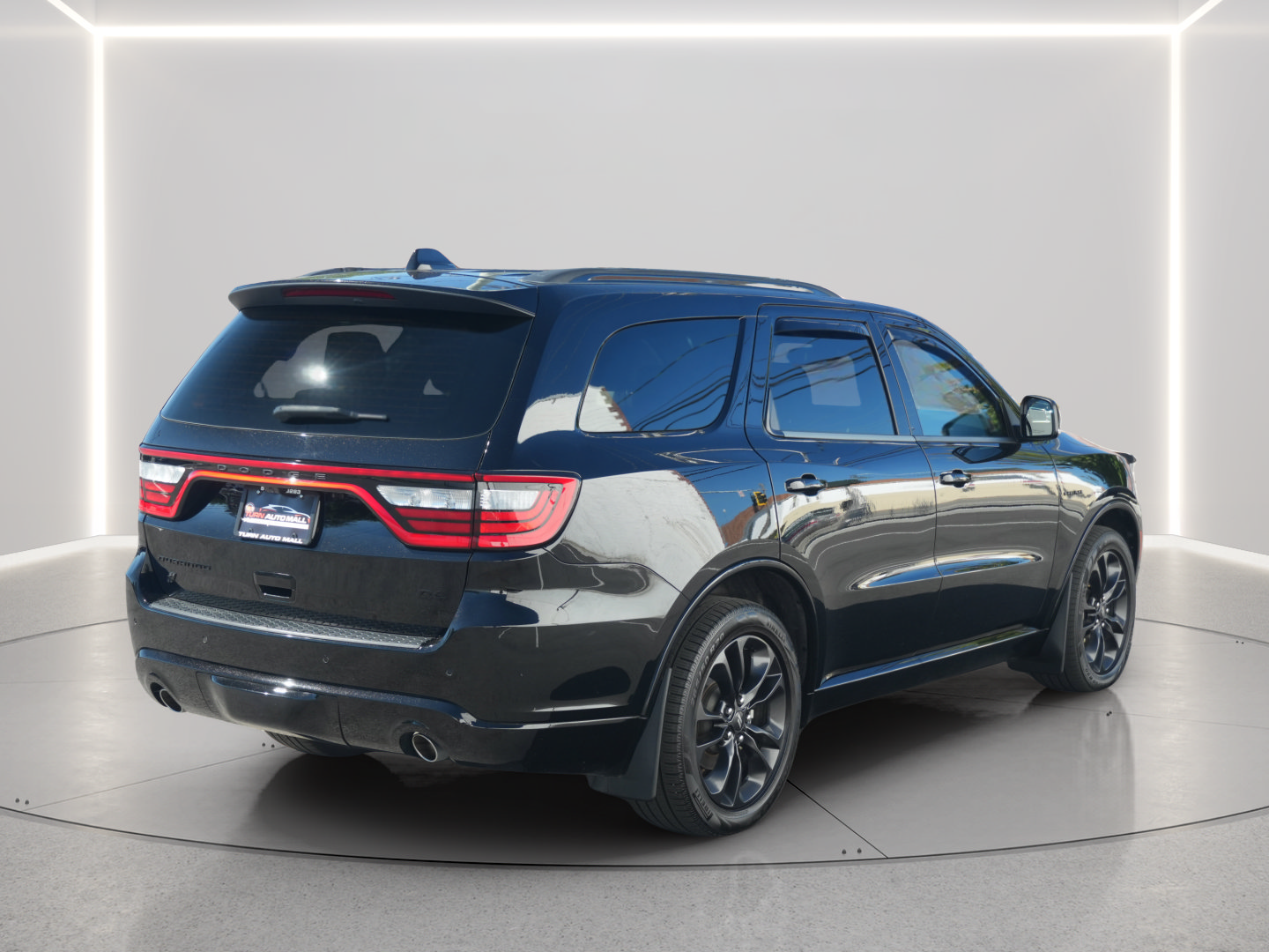 Used 2023 Dodge Durango R/T AWD/4WD image 5