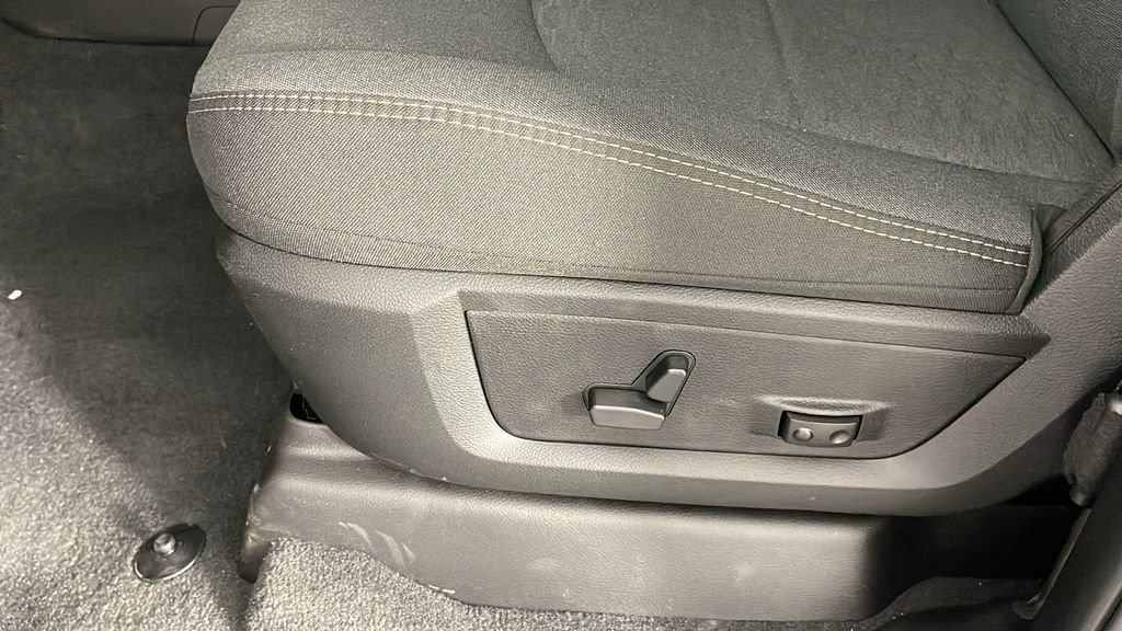 New 2025 RAM 2500 Big Horn image 32