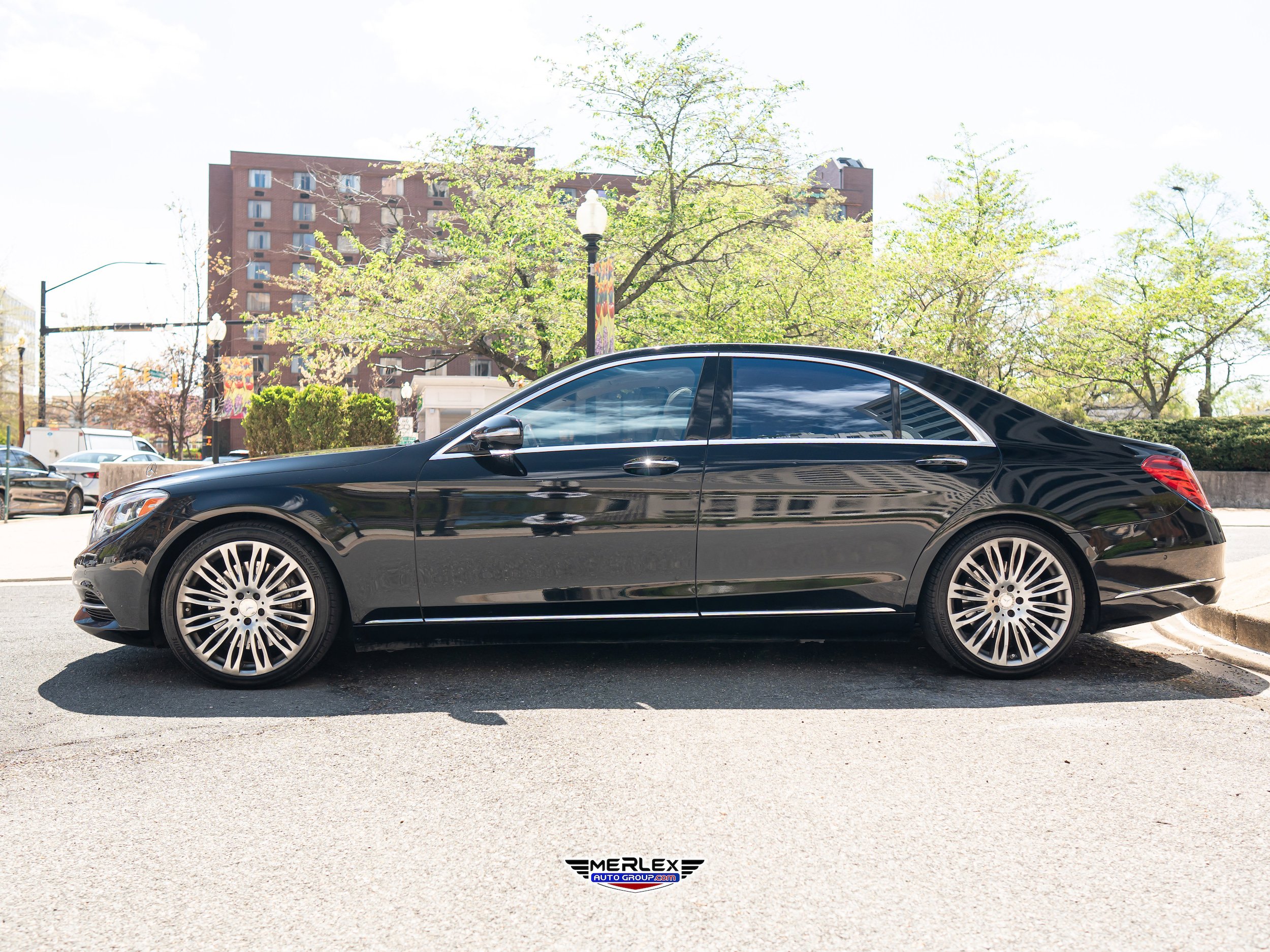 Used 2016 Mercedes-Benz S 550 Sedan image 4