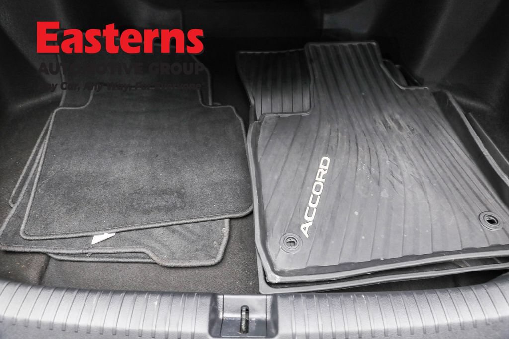 Used 2025 Honda Accord Sport image 9