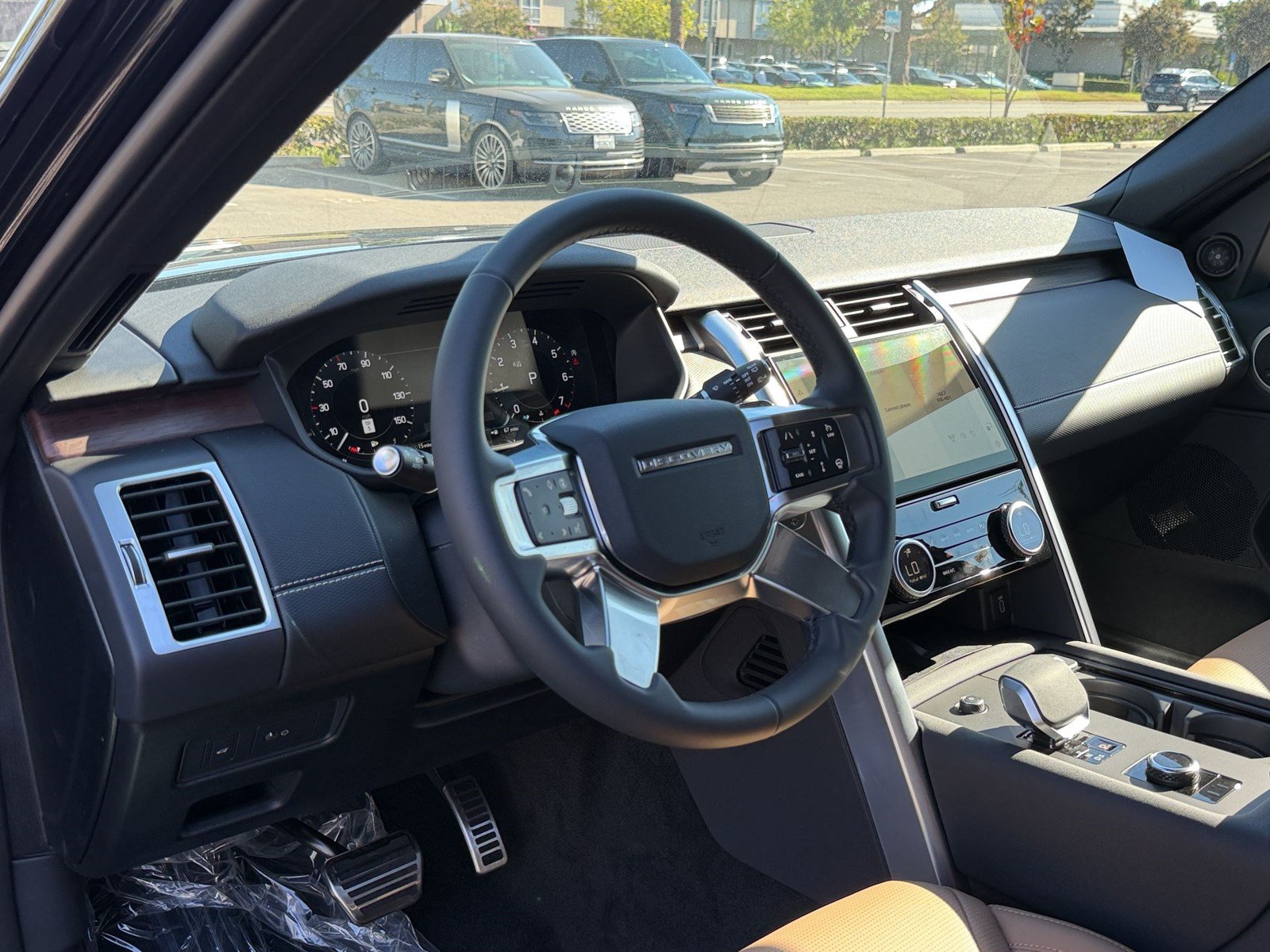 New 2026 Land Rover Discovery Dynamic SE AWD/4WD image 4