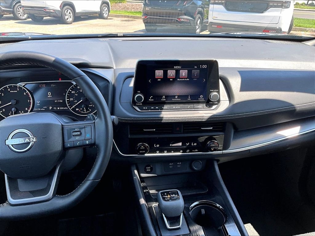Certified 2026 Nissan Rogue SV AWD/4WD image 18