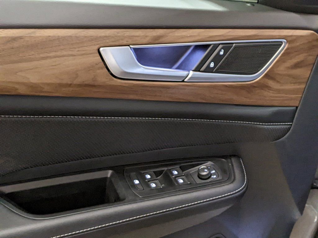 New 2026 Volkswagen Atlas SE image 10