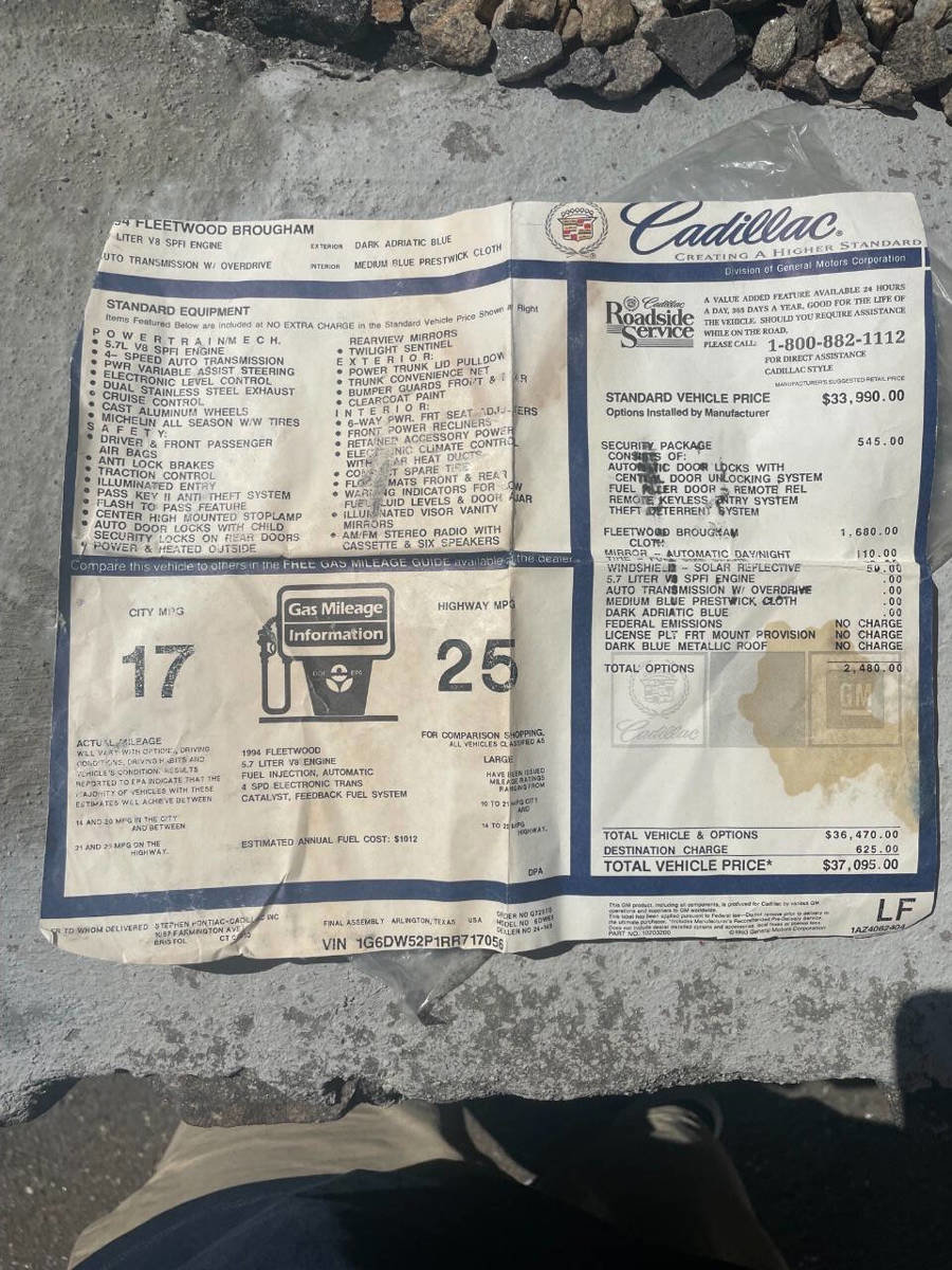 Used 1994 Cadillac Fleetwood Brougham RWD image 18