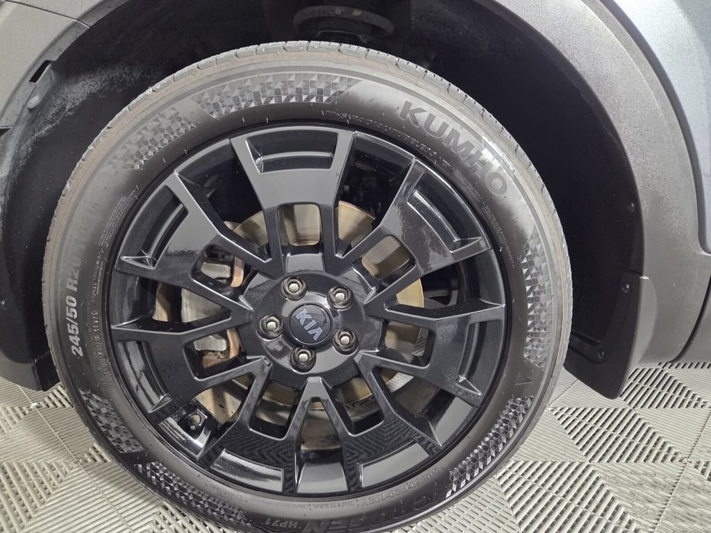 Used 2021 Kia Telluride EX w/ EX Premium Package AWD/4WD image 8