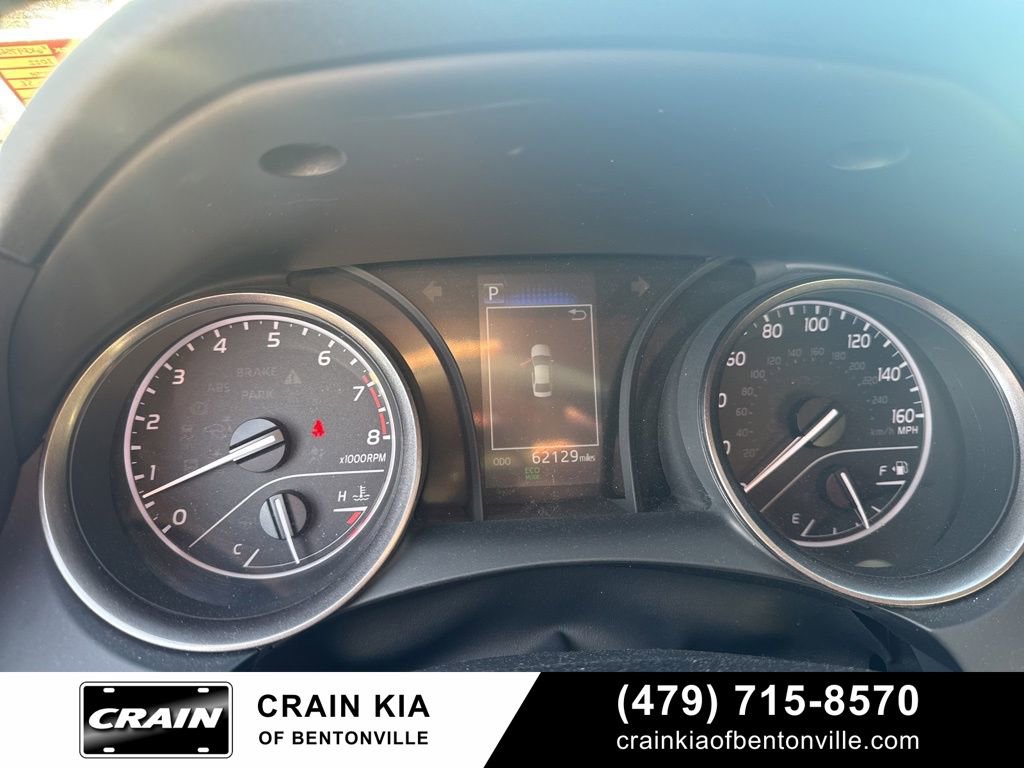 Used 2022 Toyota Camry SE image 19