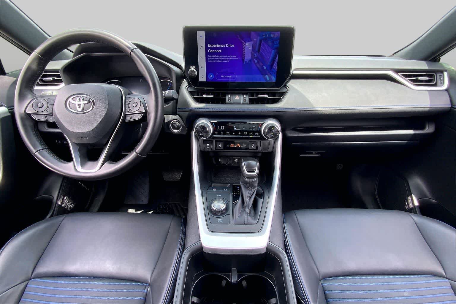 Used 2024 Toyota RAV4 XSE AWD/4WD image 15