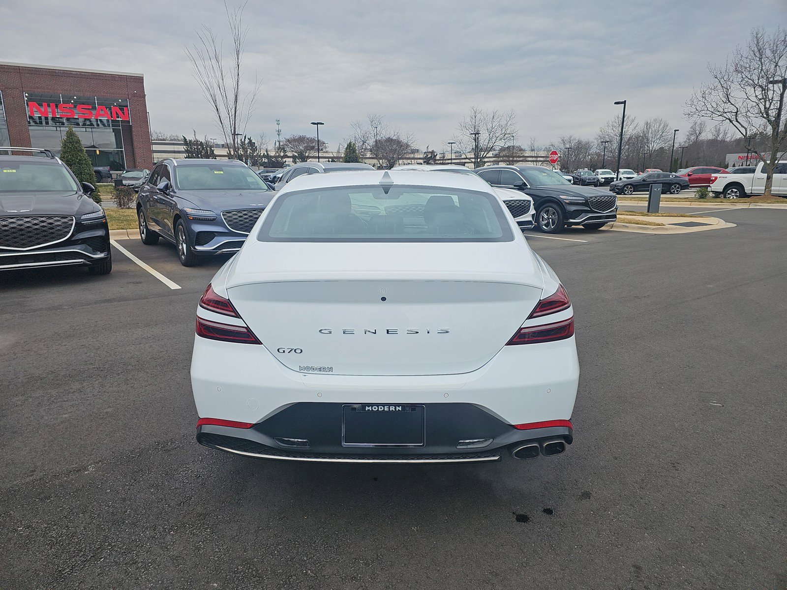 Used 2023 Genesis G70 2.0T w/ Sport Prestige Package image 8