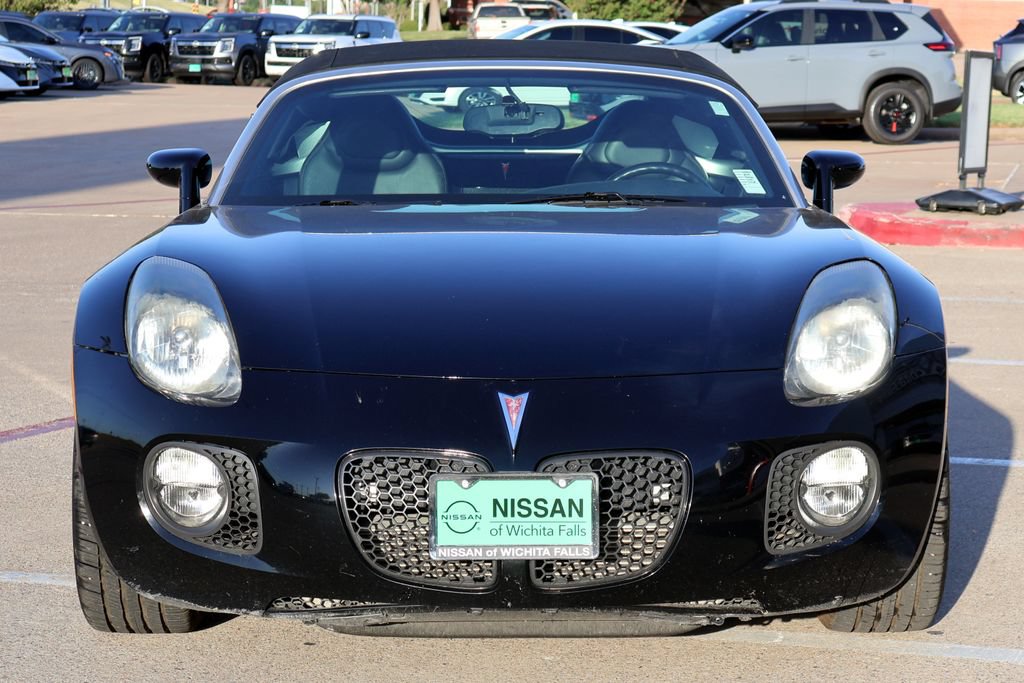 Used 2008 Pontiac Solstice GXP w/ Premium Package RWD image 4