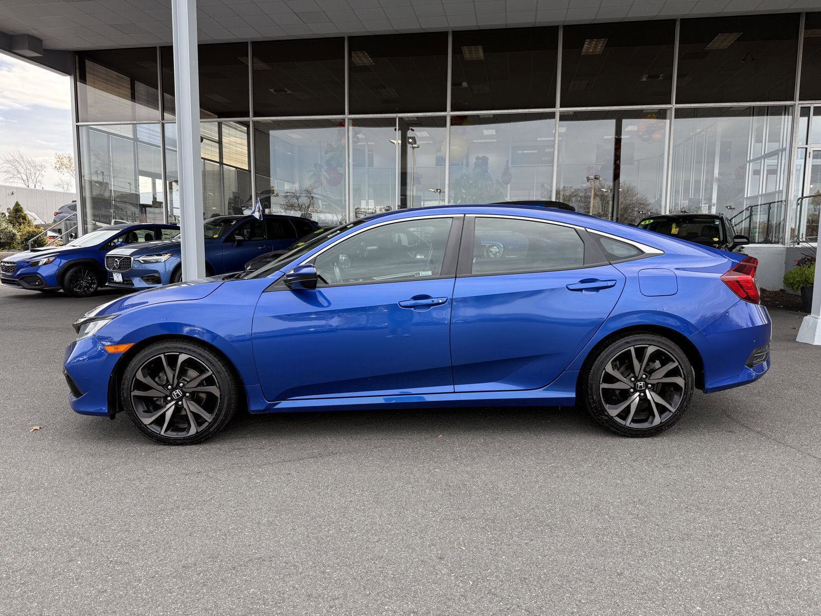 Used 2020 Honda Civic Sport image 2