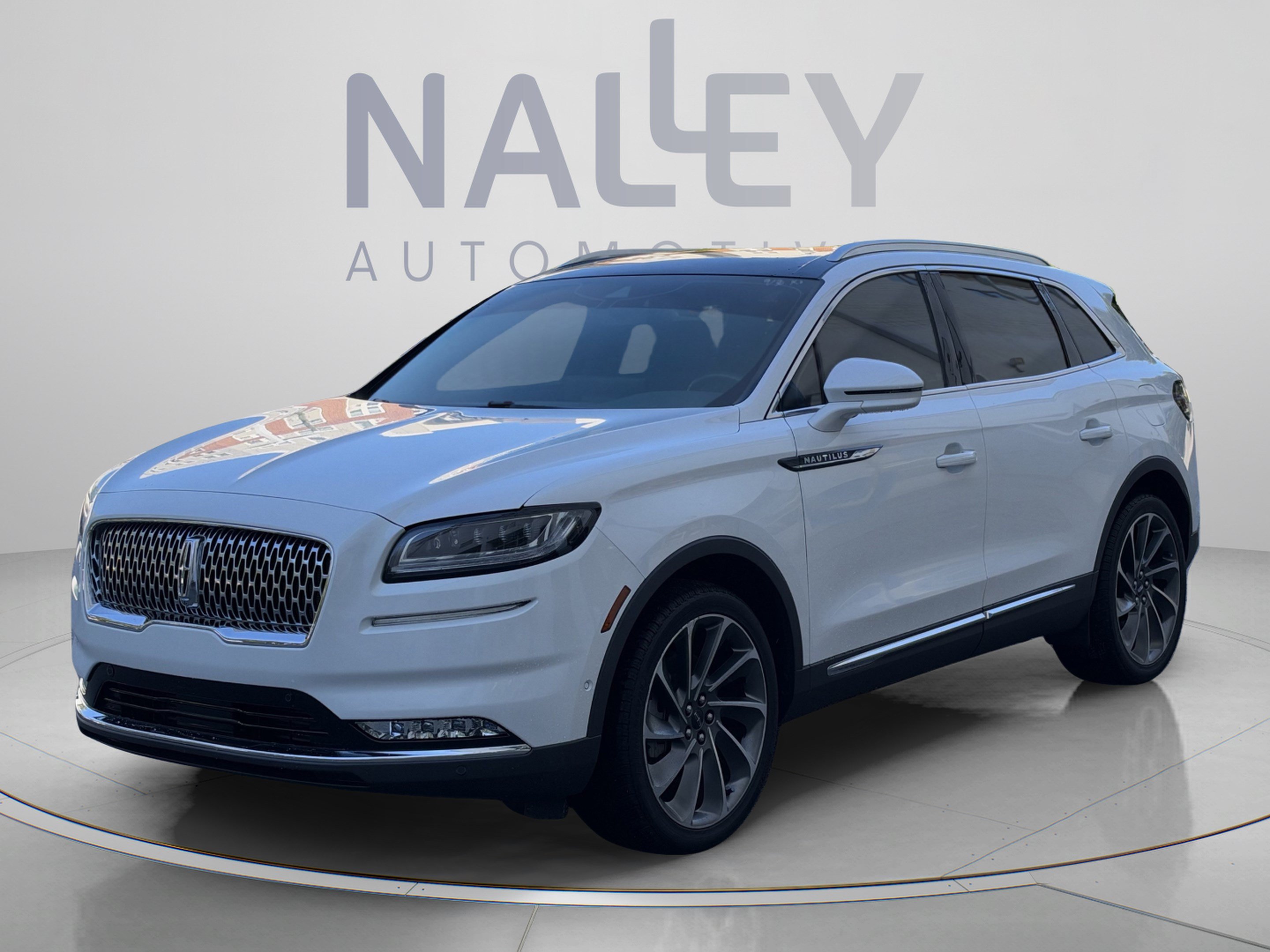 Used 2021 Lincoln Nautilus Reserve w/ Equipment Group 202A AWD/4WD image 1