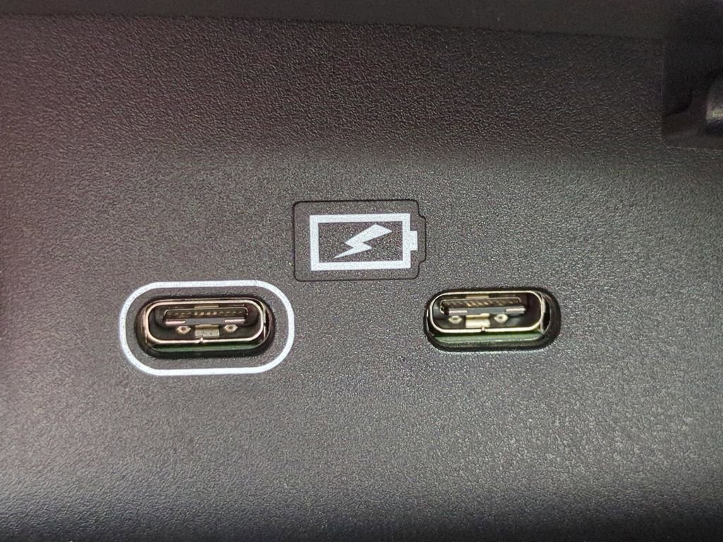 New 2026 Volvo XC40 B5 Ultra w/ Protection Package Premier AWD/4WD image 19