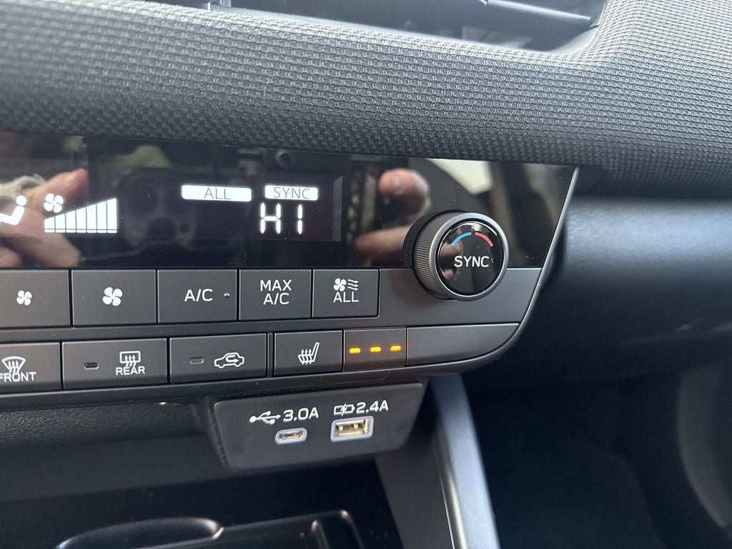 New 2026 Subaru Outback Limited AWD/4WD image 34