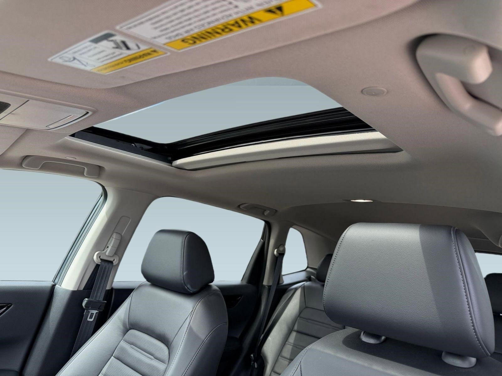 Used 2024 Honda CR-V EX-L image 16