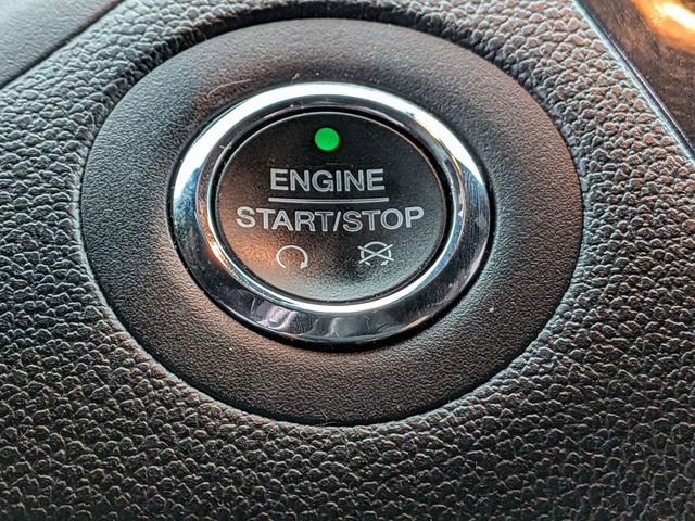 Used 2018 Ford Explorer XLT w/ Equipment Group 202A image 19