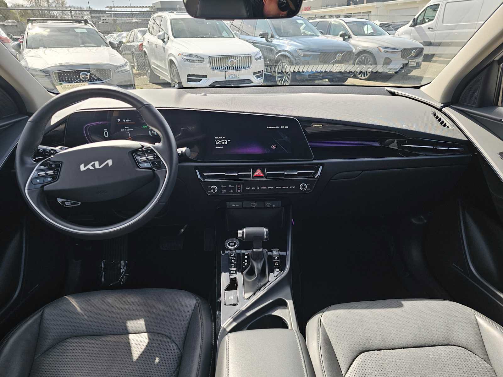 Used 2023 Kia Niro SX image 20