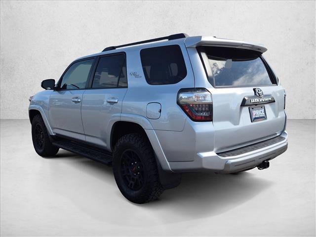 Used 2020 Toyota 4Runner TRD Off-Road Premium AWD/4WD image 8