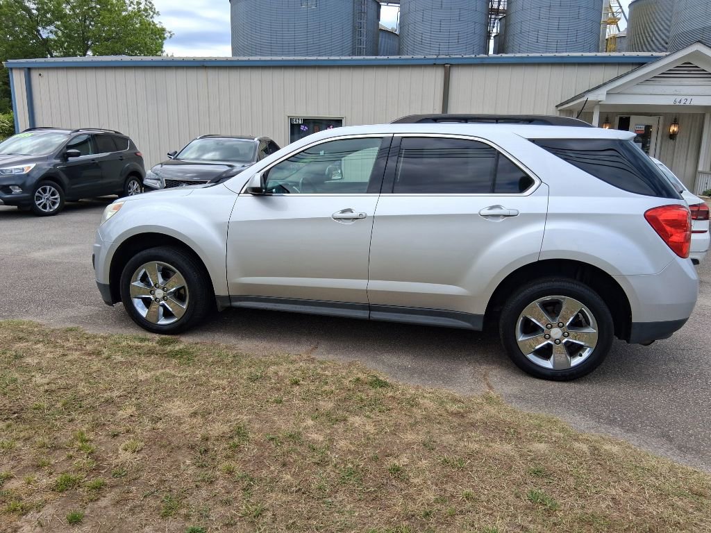 Used 2013 Chevrolet Equinox LT w/ Driver Convenience Package FWD image 3