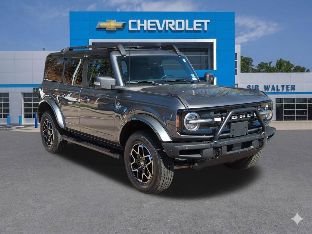 Used 2024 Ford Bronco Outer Banks AWD/4WD image 8