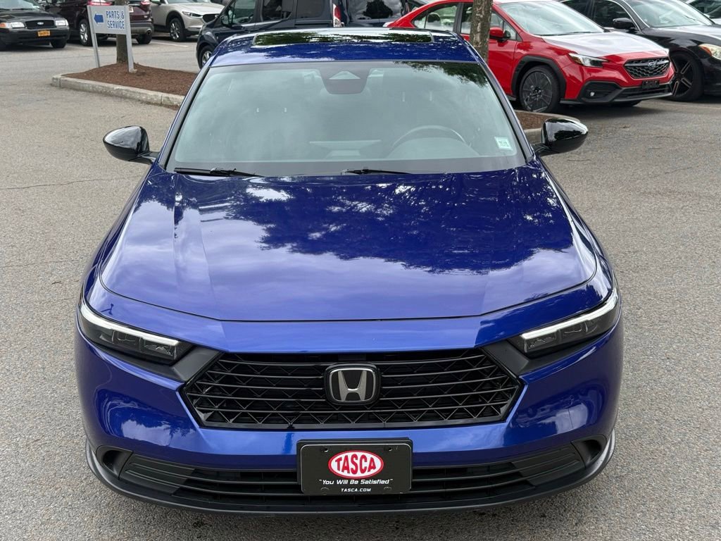 Used 2023 Honda Accord Sport image 2
