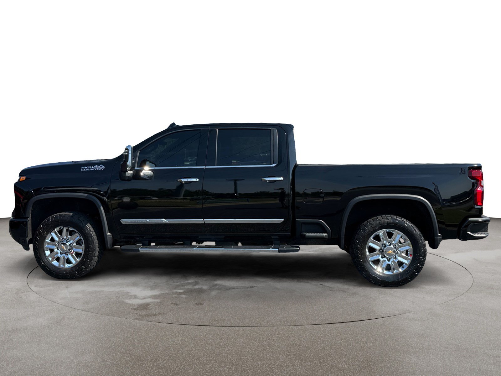 Used 2024 Chevrolet Silverado 2500 High Country w/ High Country Premium Package AWD/4WD image 8