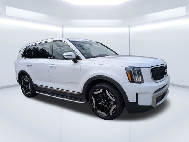 Used 2023 Kia Telluride EX w/ EX Captain's Chair Package FWD image 1