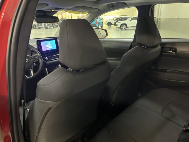 Used 2023 Toyota Corolla Cross LE w/ Moonroof Package AWD/4WD image 19