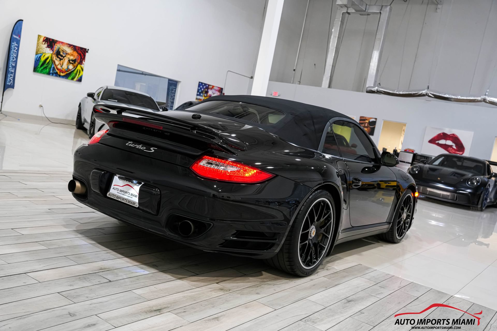 Used 2012 Porsche 911 Turbo S image 47