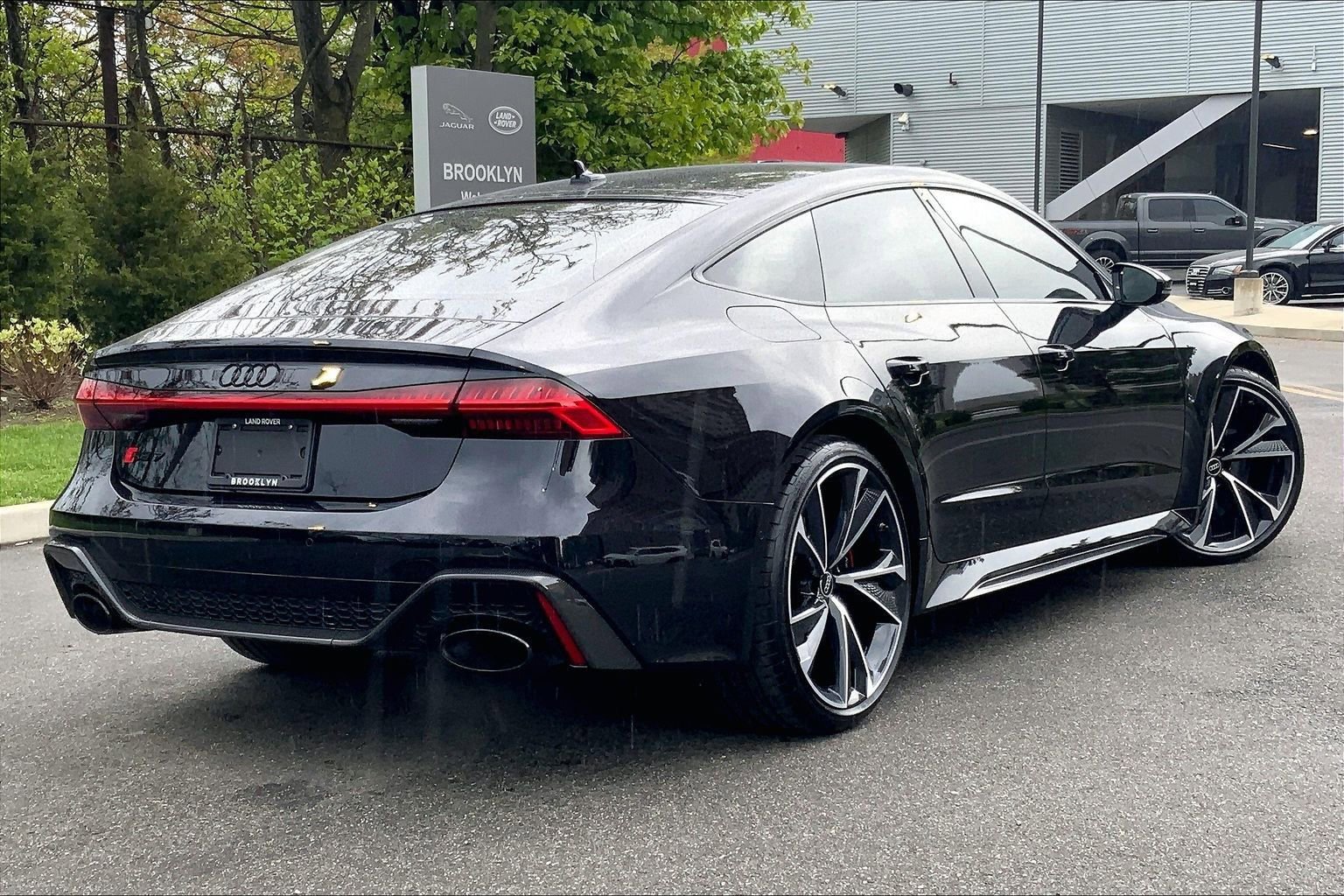 Used 2023 Audi RS 7 Sportback AWD/4WD image 12
