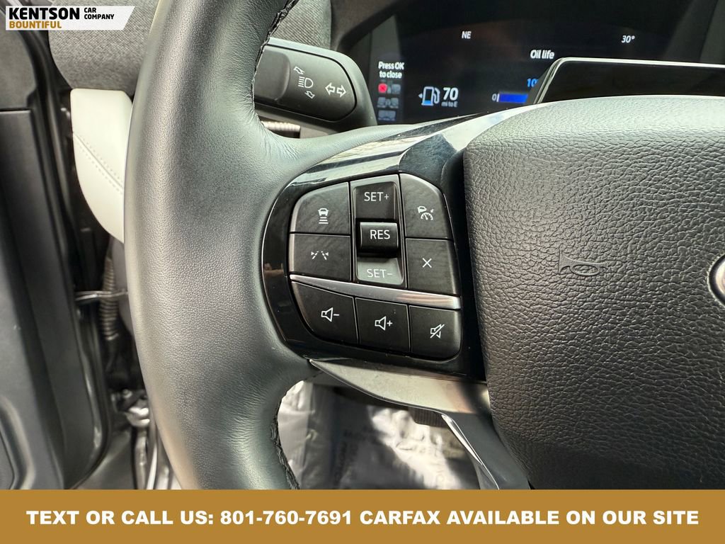 Used 2025 Ford Explorer Platinum w/ LUX Leather Package image 16