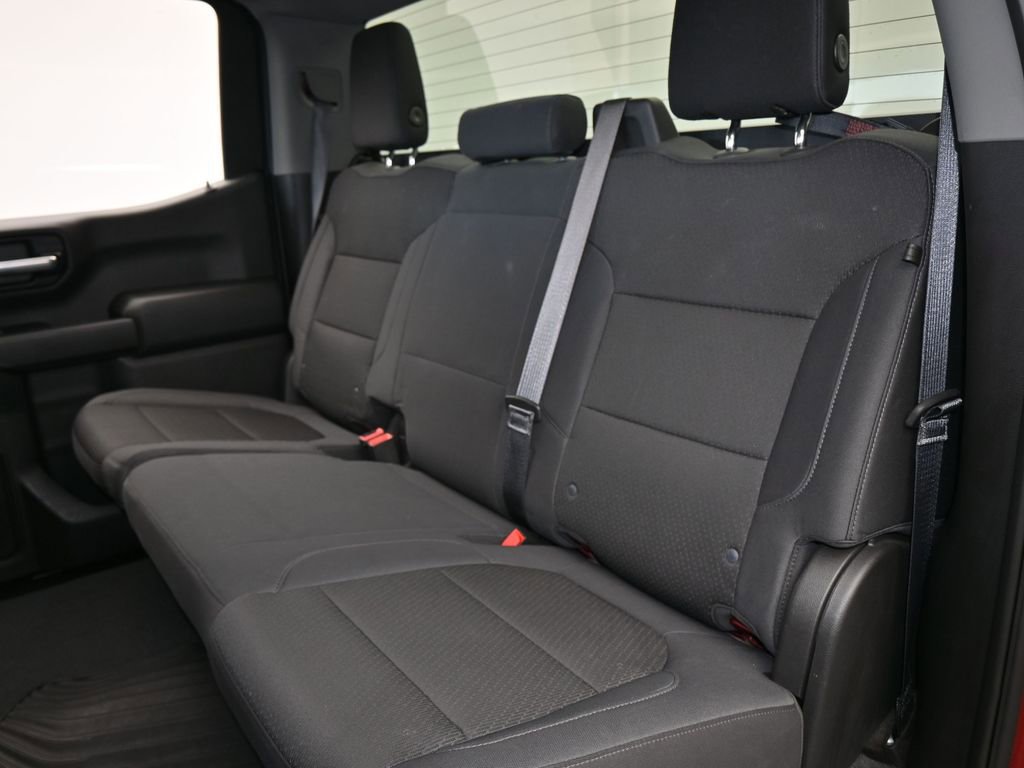 Used 2019 Chevrolet Silverado 1500 Custom w/ Custom Value Package image 31