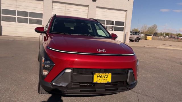 Used 2025 Hyundai Kona SEL AWD/4WD image 4