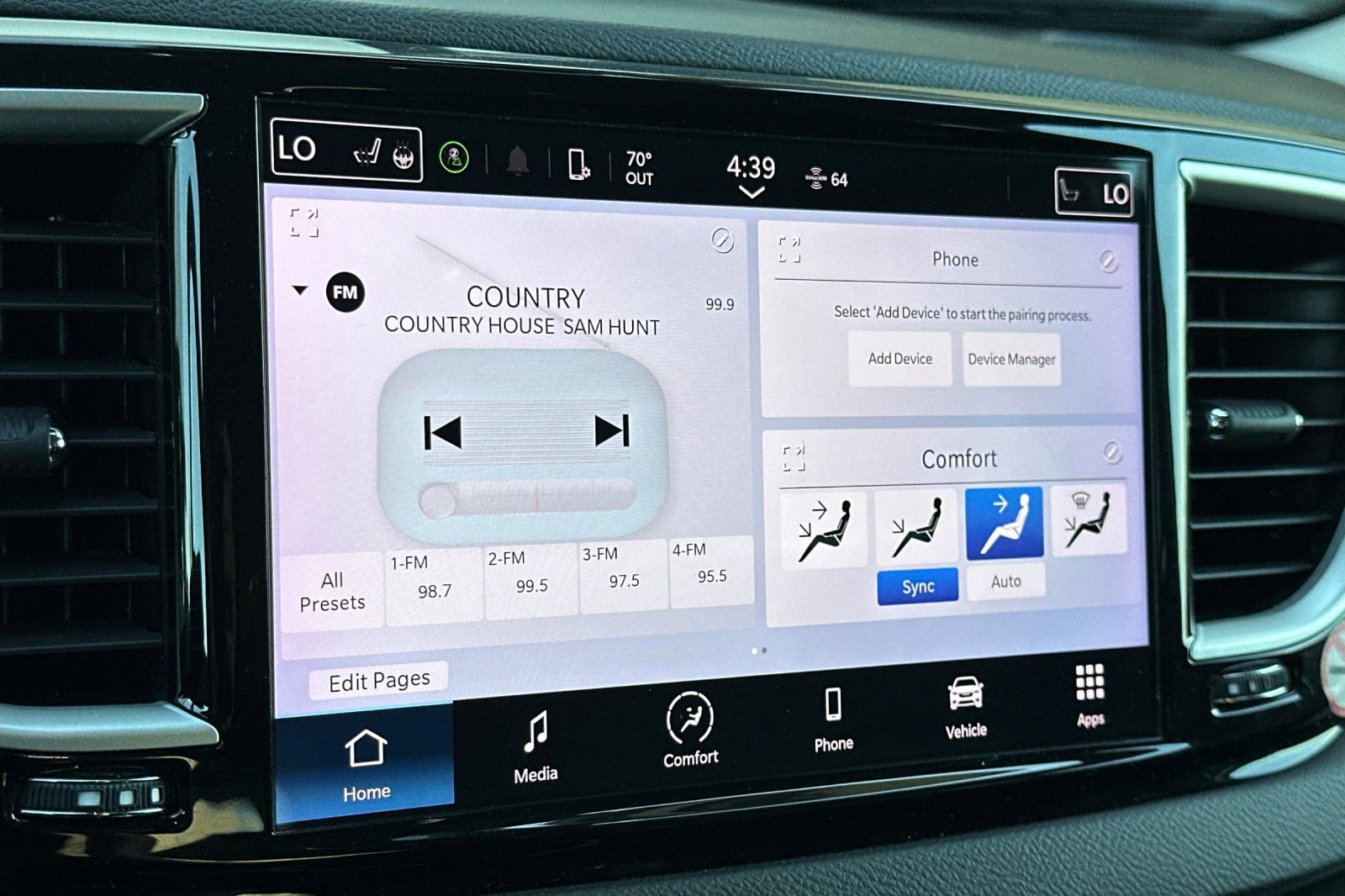 Used 2023 Chrysler Pacifica Touring-L FWD image 20