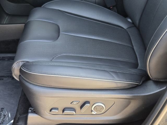 Used 2025 Hyundai Palisade Calligraphy image 15