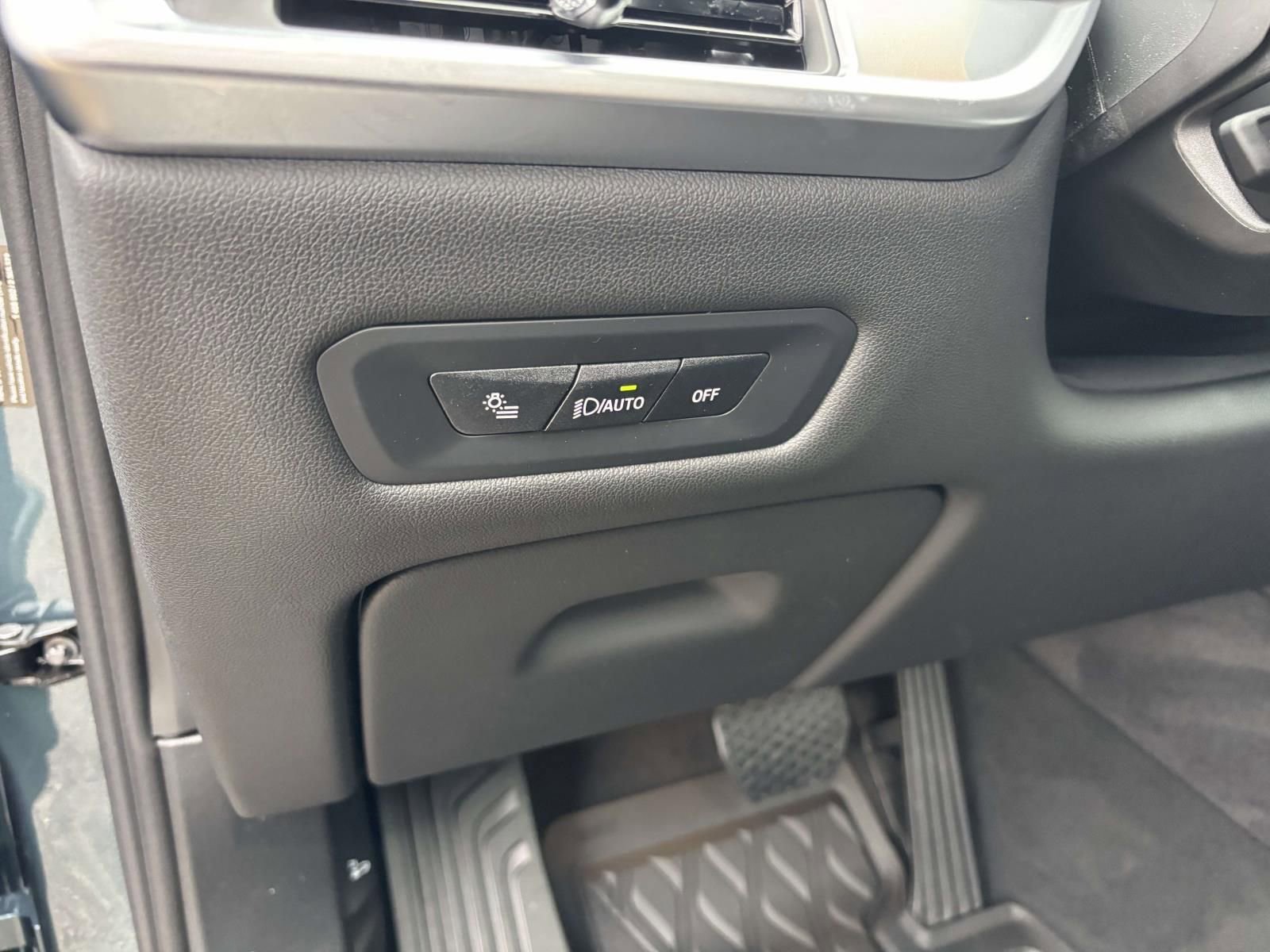 New 2026 BMW X5 xDrive40i w/ Premium Package image 14