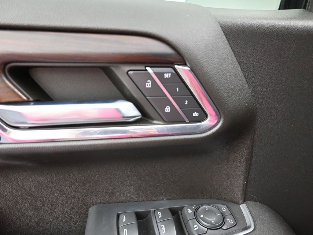 Used 2023 GMC Sierra 1500 SLT w/ SLT Premium Package image 13