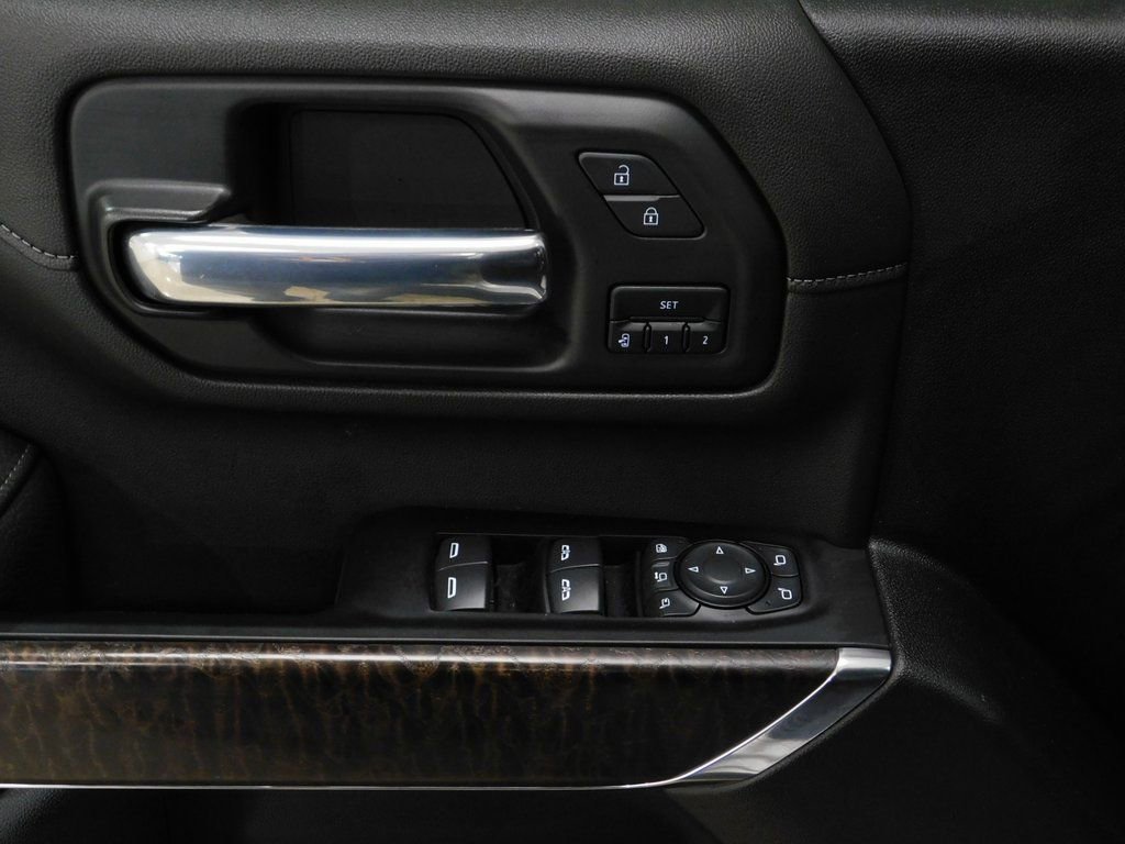 Used 2022 GMC Sierra 3500 Denali w/ Technology Package image 35