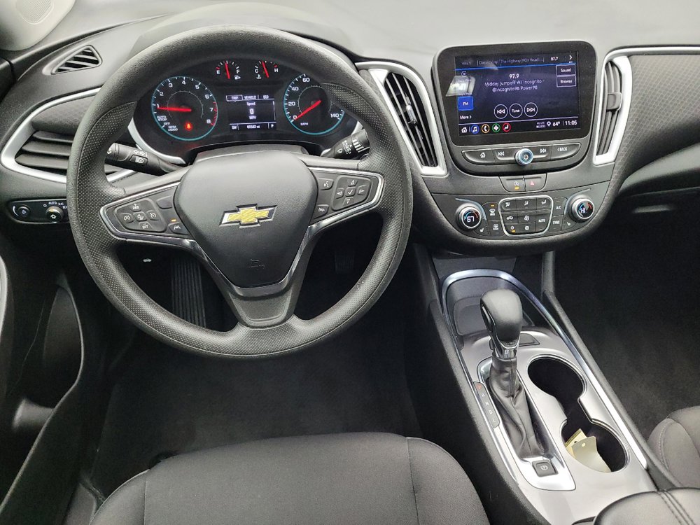 Used 2023 Chevrolet Malibu LT FWD image 22