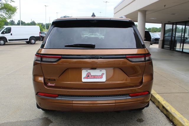 New 2026 Jeep Grand Cherokee Limited AWD/4WD image 4
