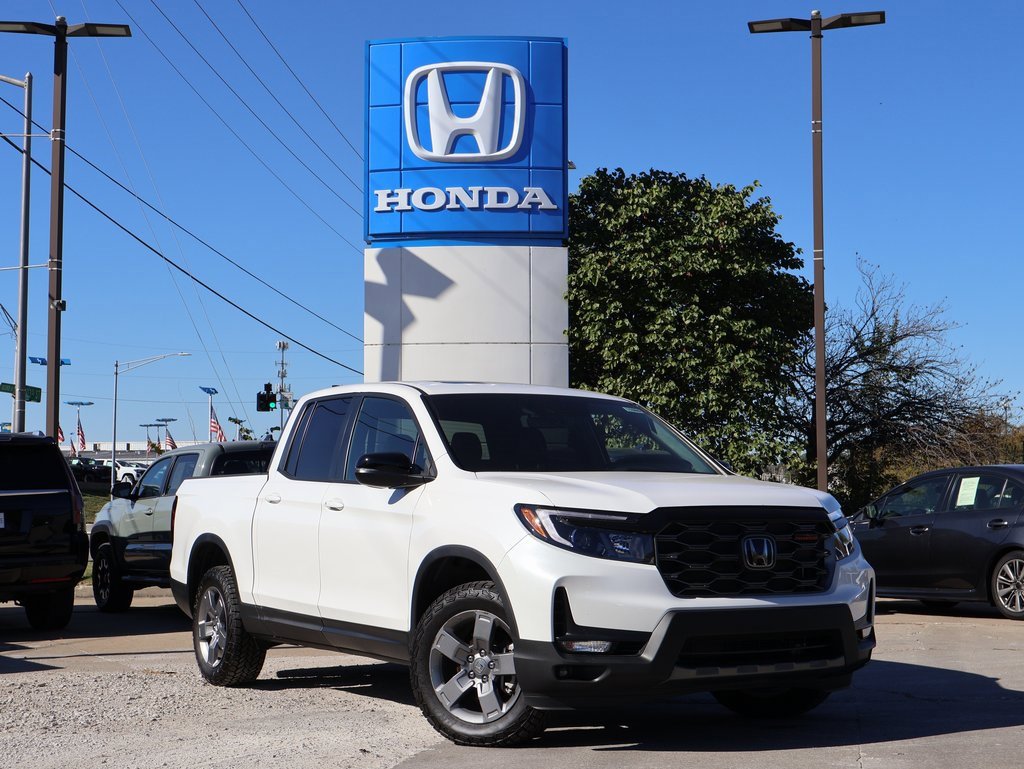 New 2025 Honda Ridgeline TrailSport