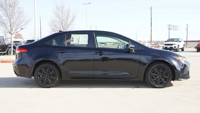 Used 2023 Toyota Corolla LE image 10