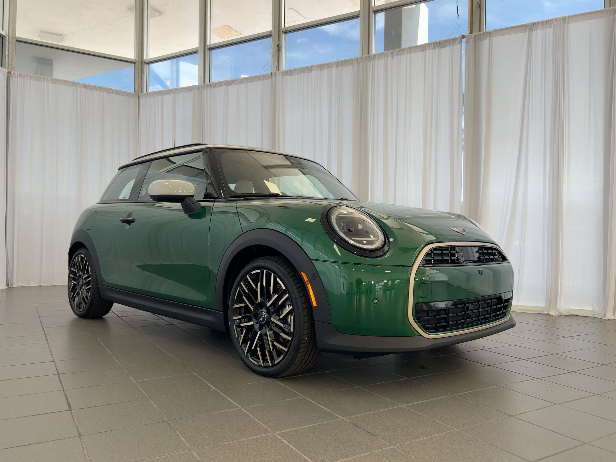 New 2026 MINI Cooper 2-Door Hardtop FWD image 7