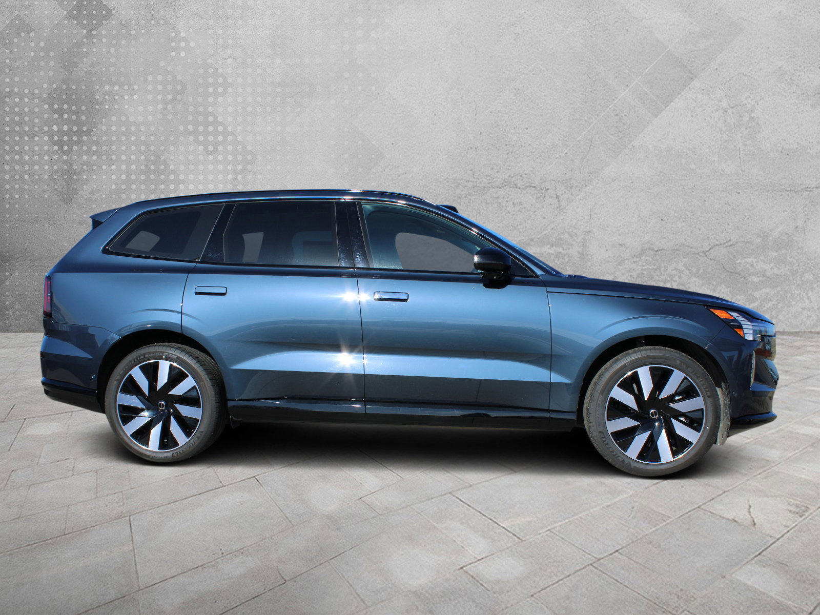 New 2025 Volvo EX90 Ultra image 7