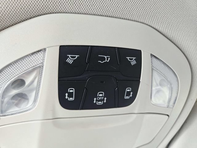 Used 2019 Chrysler Pacifica Touring Plus w/ Advanced Safetytec Group FWD image 31