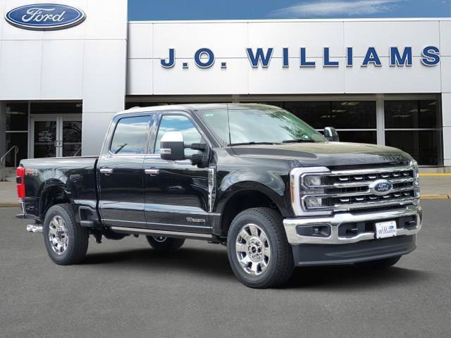New 2026 Ford F250 Lariat w/ Chrome Package
