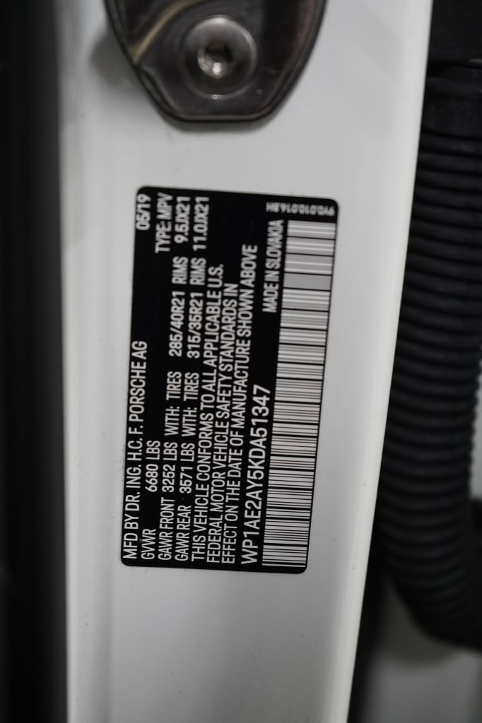 Used 2019 Porsche Cayenne E-Hybrid AWD/4WD image 48