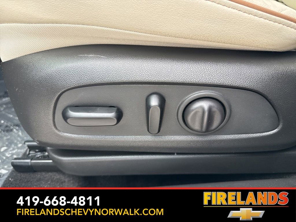 Certified 2024 Buick Encore GX Avenir w/ Avenir Convenience Package image 13