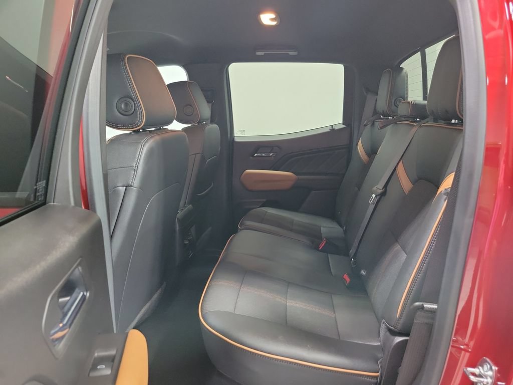 Used 2025 GMC Canyon AT4 w/ Nightfall Edition AWD/4WD image 25